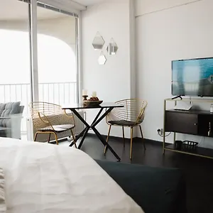 https://hohes-apartment-mit-weitblick-uber-augsburg.getmunichhotels.com