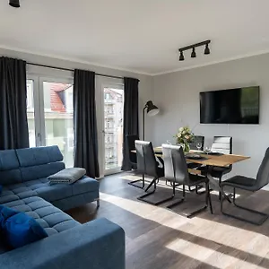 https://apt-cozy-city-dream-mit-terrasse-und-parkplatz-90m.dresdenhotels.net