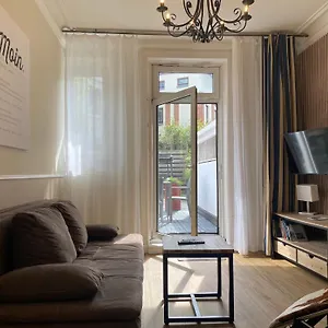 https://ferienapartments-mitten-im-herzen-von-ottensen.hamburg-hotels-de.com